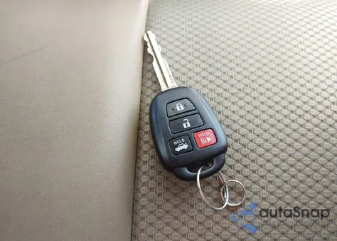 2015 Toyota Corolla S z USA, uszkodzony, nr VIN 2T1BURHE5FC347453